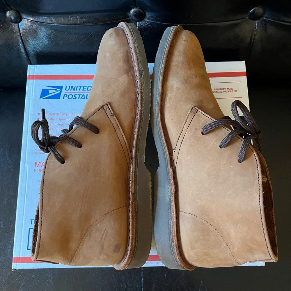 Men's Tan Leather Chukka Boots - Classic Casual Lace-Up